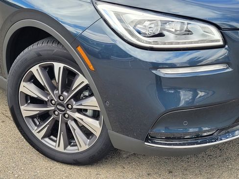 Used 2021 Lincoln Corsair Reserve w/ Equipment Group 201A AWD/4WD image 9