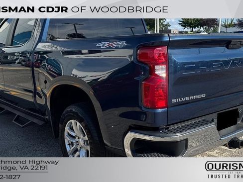 Used 2021 Chevrolet Silverado 1500 LT AWD/4WD image 5