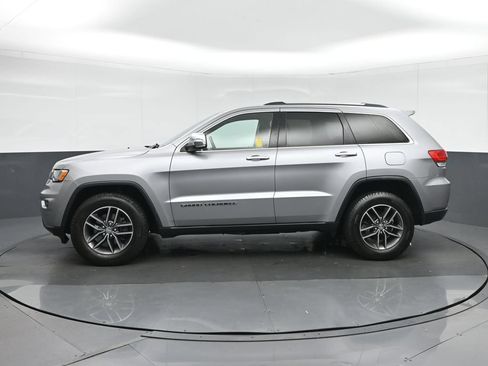 Used 2017 Jeep Grand Cherokee Limited AWD/4WD image 4