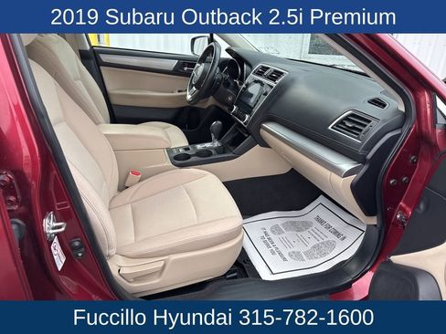 Used 2019 Subaru Outback 2.5i Premium image 17