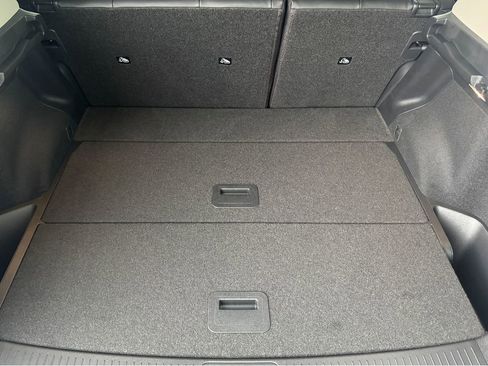 New 2025 Nissan Ariya AWD image 14