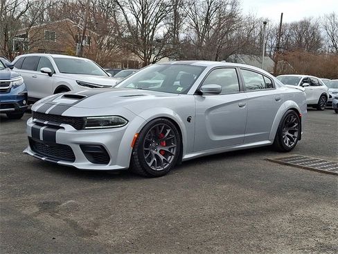 Used 2022 Dodge Charger SRT Hellcat w/ Harman/Kardon Audio Group image 3