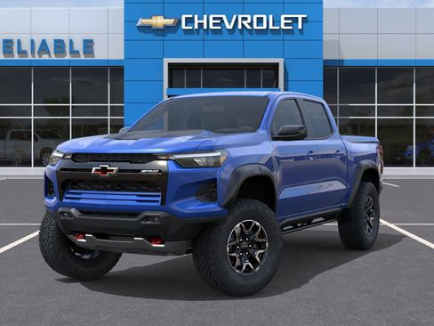 New 2026 Chevrolet Colorado ZR2 w/ Technology Package AWD/4WD image 6