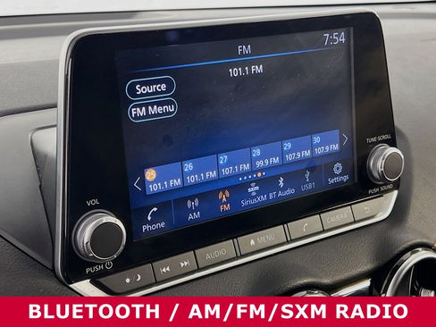 Used 2022 Nissan Sentra SR w/ Trunk Package FWD image 7