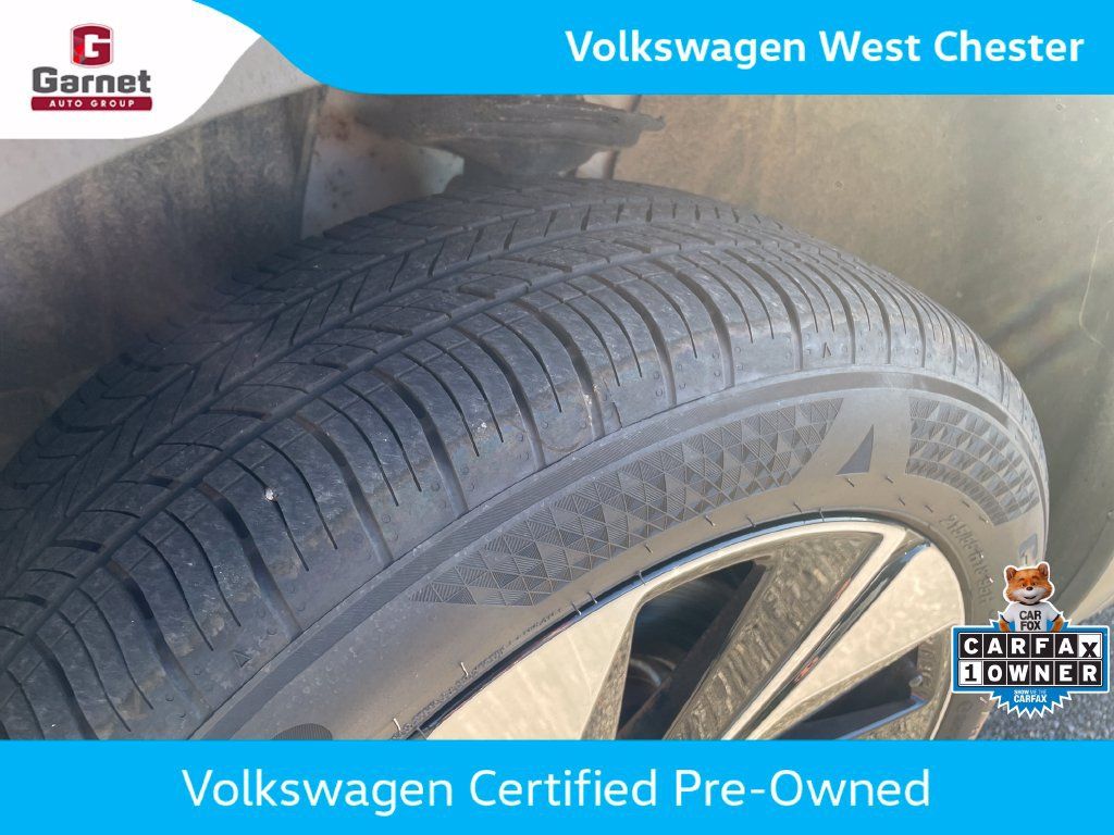 Certified 2025 Volkswagen Taos SE AWD/4WD image 37