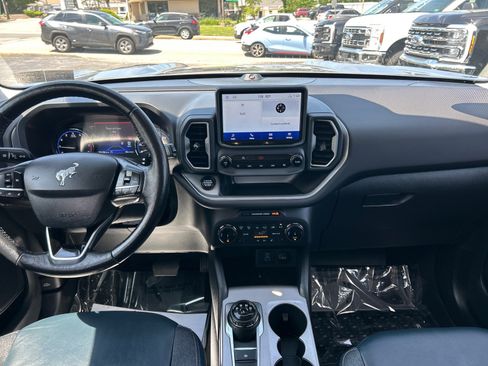 Certified 2022 Ford Bronco Sport Outer Banks w/ Tech Package AWD/4WD image 6