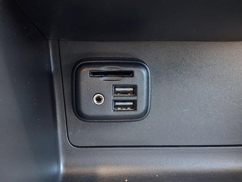 Certified 2022 Chevrolet Colorado LT RWD image 9