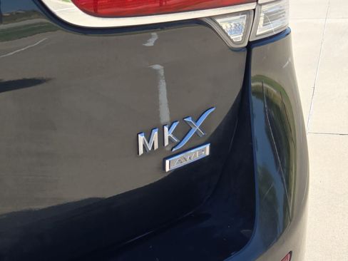 Used 2011 Lincoln MKX AWD w/ 102A Rapid Spec Order Code image 11