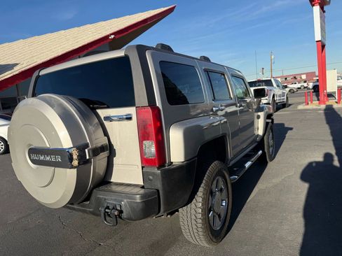 Used 2007 HUMMER H3 image 5