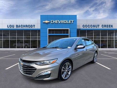 Used 2024 Chevrolet Malibu LT FWD image 4
