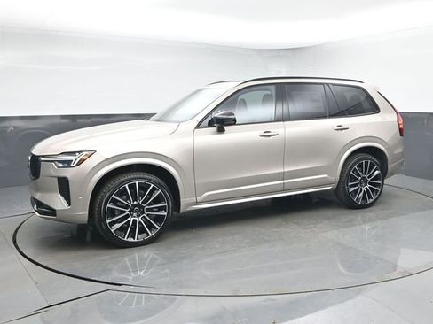 New 2026 Volvo XC90 B6 Ultra w/ Protection Package Premier image 4