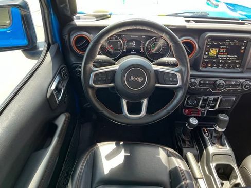 Used 2022 Jeep Gladiator Mojave w/ LED Lighting Group AWD/4WD image 13