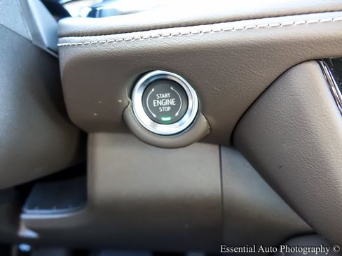 New 2026 Chevrolet Suburban LT w/ Comfort Package image 16