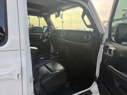 Used 2018 Jeep Wrangler Unlimited Moab w/ Quick Order Package 24M Moab image 38