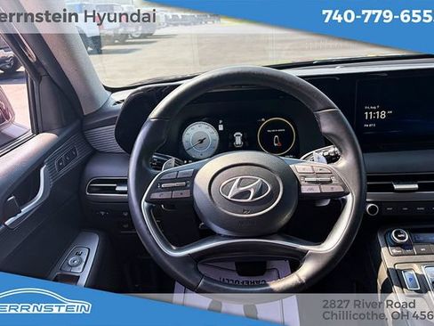 Used 2024 Hyundai Palisade Limited AWD/4WD image 7