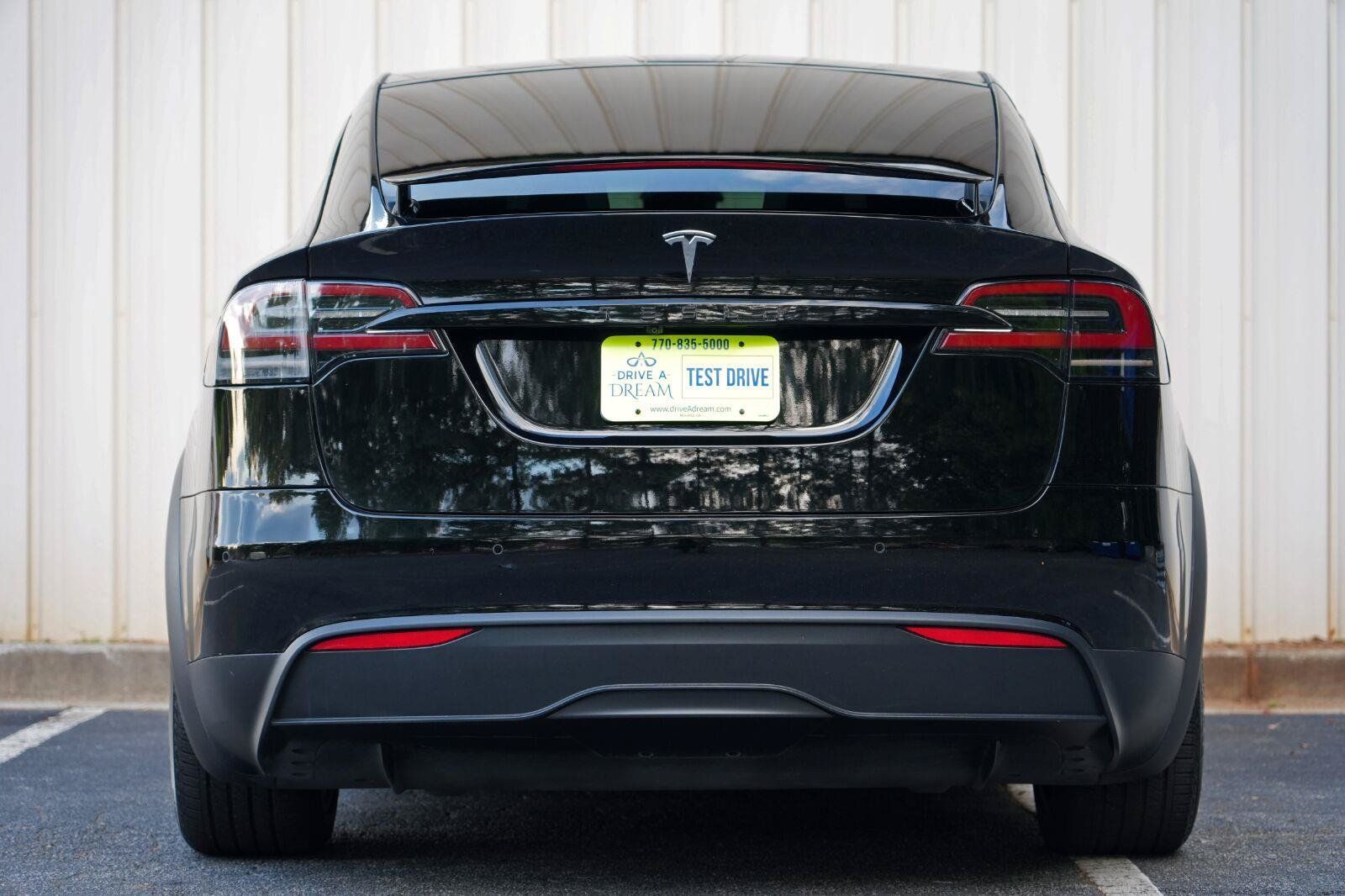 Used 2023 Tesla Model X AWD/4WD image 11
