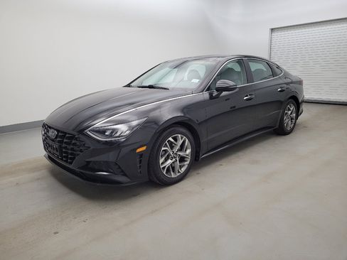 Used 2021 Hyundai Sonata SEL w/ Convenience Package FWD image 2