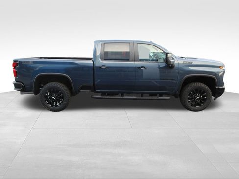 New 2026 Chevrolet Silverado 3500 LT w/ Trail Boss Package AWD/4WD image 6