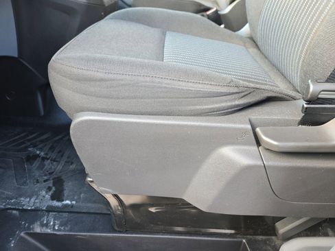 Certified 2017 Ford Transit 350 XLT image 12