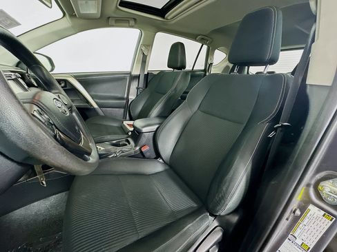 Used 2013 Toyota RAV4 XLE AWD/4WD image 19