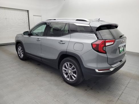 Used 2023 GMC Terrain SLT FWD image 3