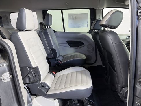 Used 2020 Ford Transit Connect XLT image 40