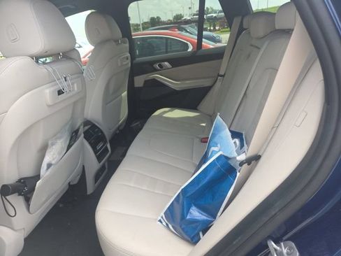 Used 2021 BMW X5 xDrive40i w/ Premium Package AWD/4WD image 10