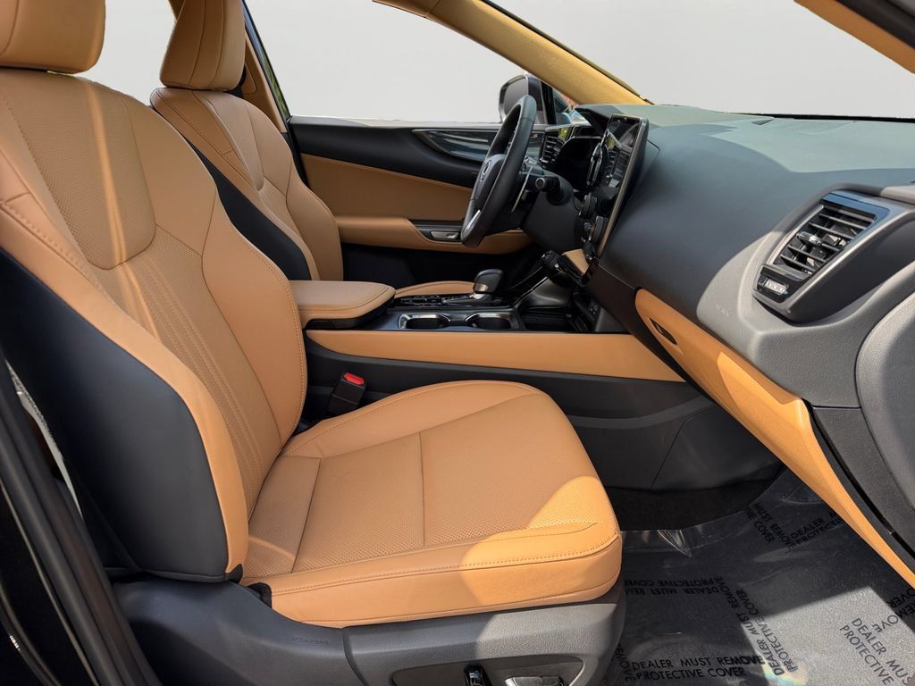 Certified 2025 Lexus NX 350 AWD w/ Accessory Package (Z2) image 9