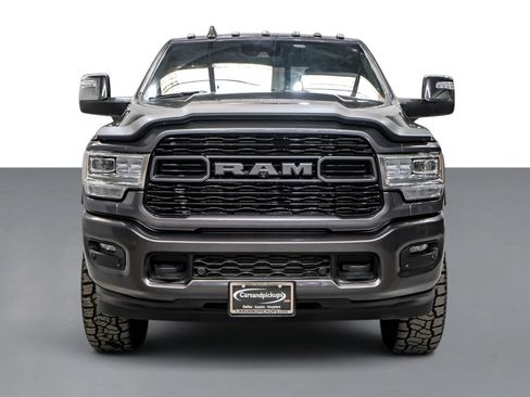 Used 2024 RAM 3500 Limited AWD/4WD image 3