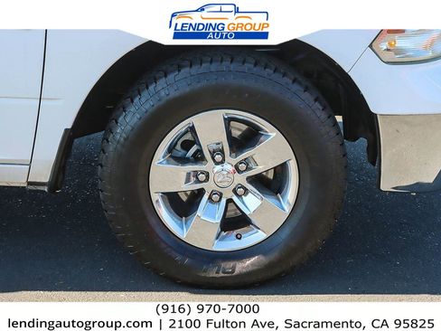 Used 2017 RAM 1500 Classic SLT image 9