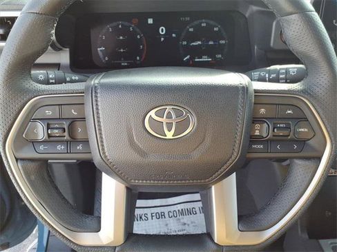 Certified 2025 Toyota 4Runner TRD Off-Road Premium image 10