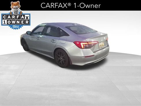 Used 2022 Honda Civic Sport image 4