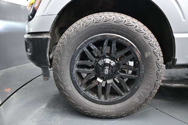 Used 2025 Ford F150 XLT w/ Equipment Group 301A Standard AWD/4WD image 18