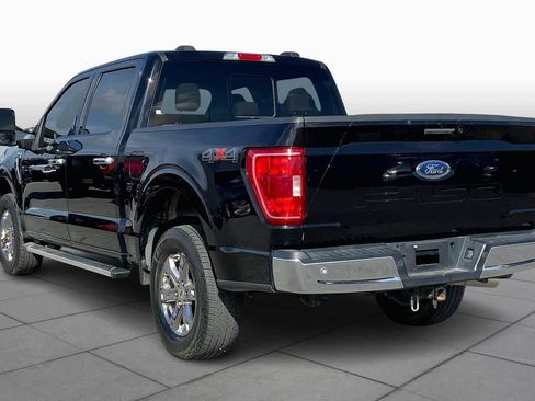 Certified 2022 Ford F150 XLT w/ Equipment Group 302A High image 11