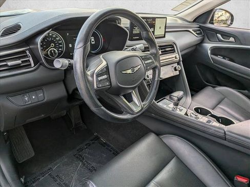 Used 2025 Genesis G70 2.5T RWD image 12