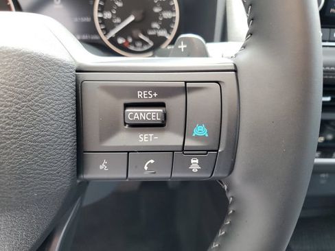 Certified 2026 Nissan Rogue SV FWD image 19