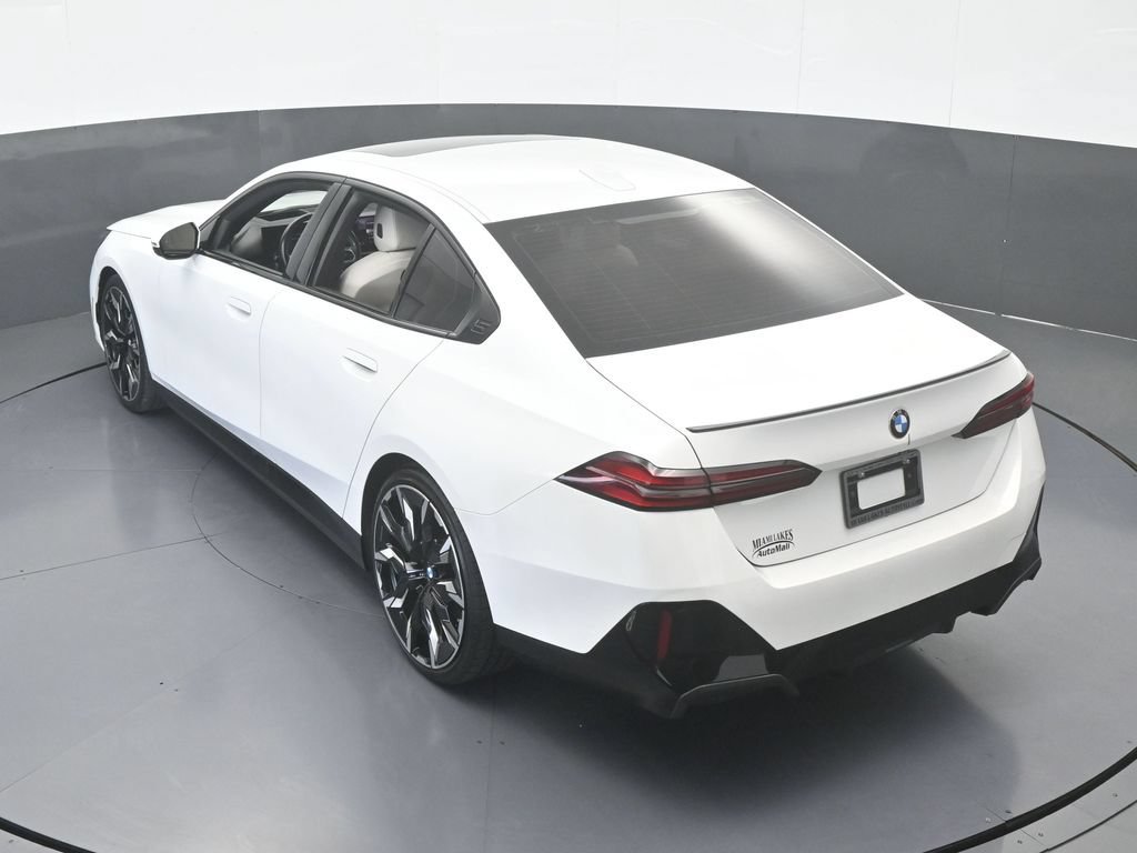 Used 2024 BMW 530i w/ M Sport Package RWD image 58