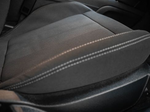 Certified 2022 Ford Mustang Coupe image 37