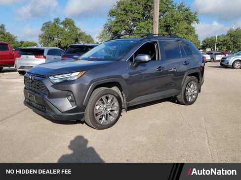 Used 2025 Toyota RAV4 XLE Premium FWD image 1
