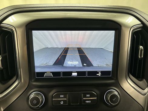 Used 2020 Chevrolet Silverado 1500 RST AWD/4WD image 15