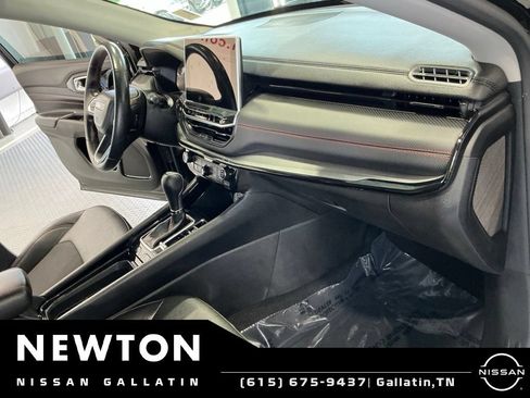 Used 2022 Jeep Compass Trailhawk w/ Trailhawk Convenience Group AWD/4WD image 6