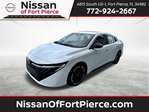 New 2026 Nissan Sentra SR w/ Floor Mat Package FWD image 1