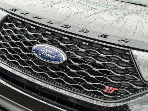 Certified 2023 Ford Explorer ST w/ Equipment Group 401A image 28