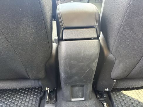 Used 2023 Jeep Renegade Latitude AWD/4WD image 25