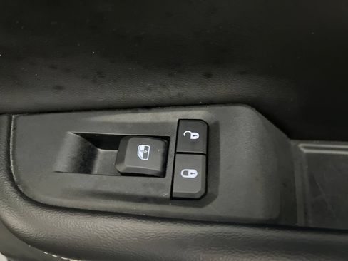 Used 2024 Jeep Grand Cherokee Laredo RWD image 28