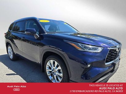 Used 2022 Toyota Highlander Limited