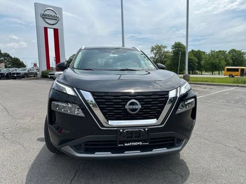 Used 2023 Nissan Rogue SL w/ SL Premium Package AWD/4WD image 9