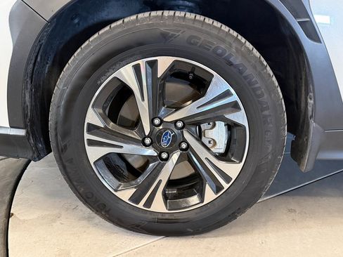Used 2024 Subaru Crosstrek 2.0i Premium image 24