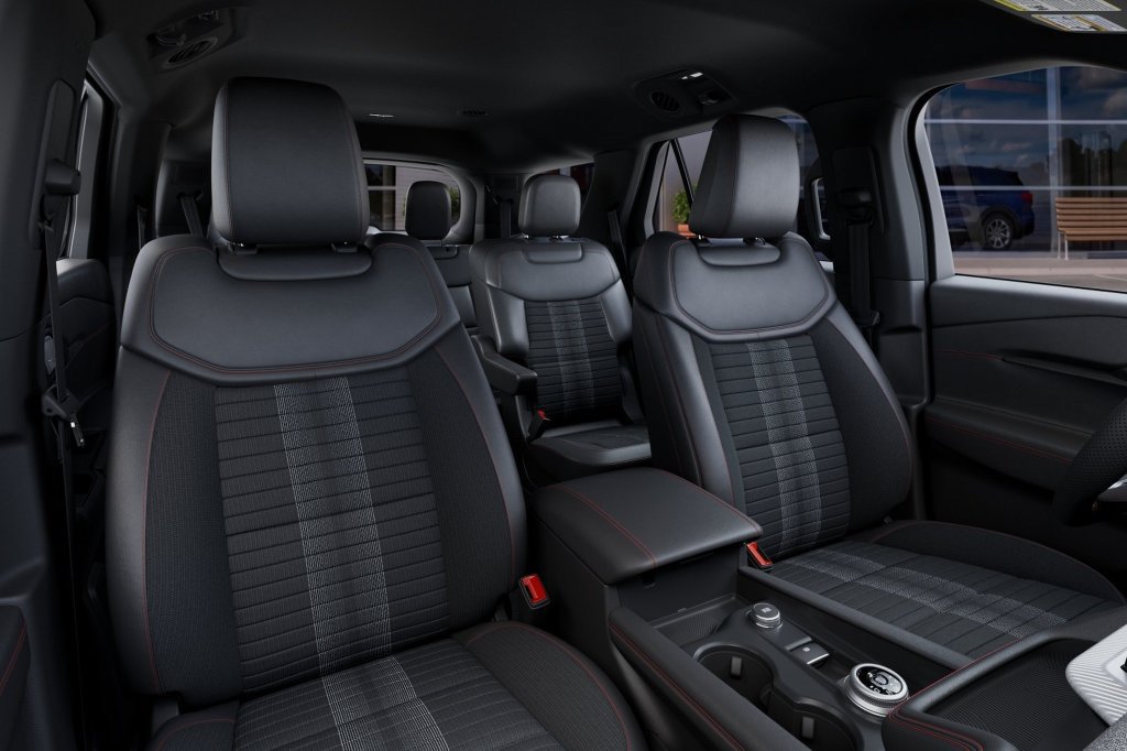 New 2027 Ford Explorer ST-Line w/ Premium Package RWD image 11
