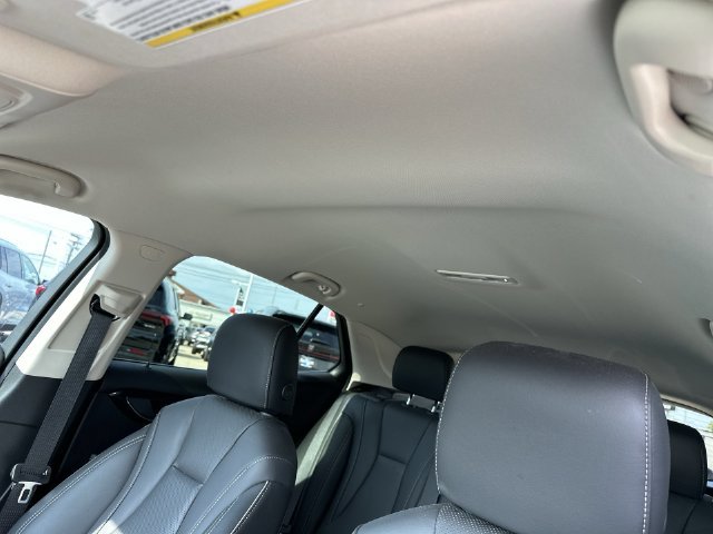 Certified 2023 Buick Envision Essence FWD image 19